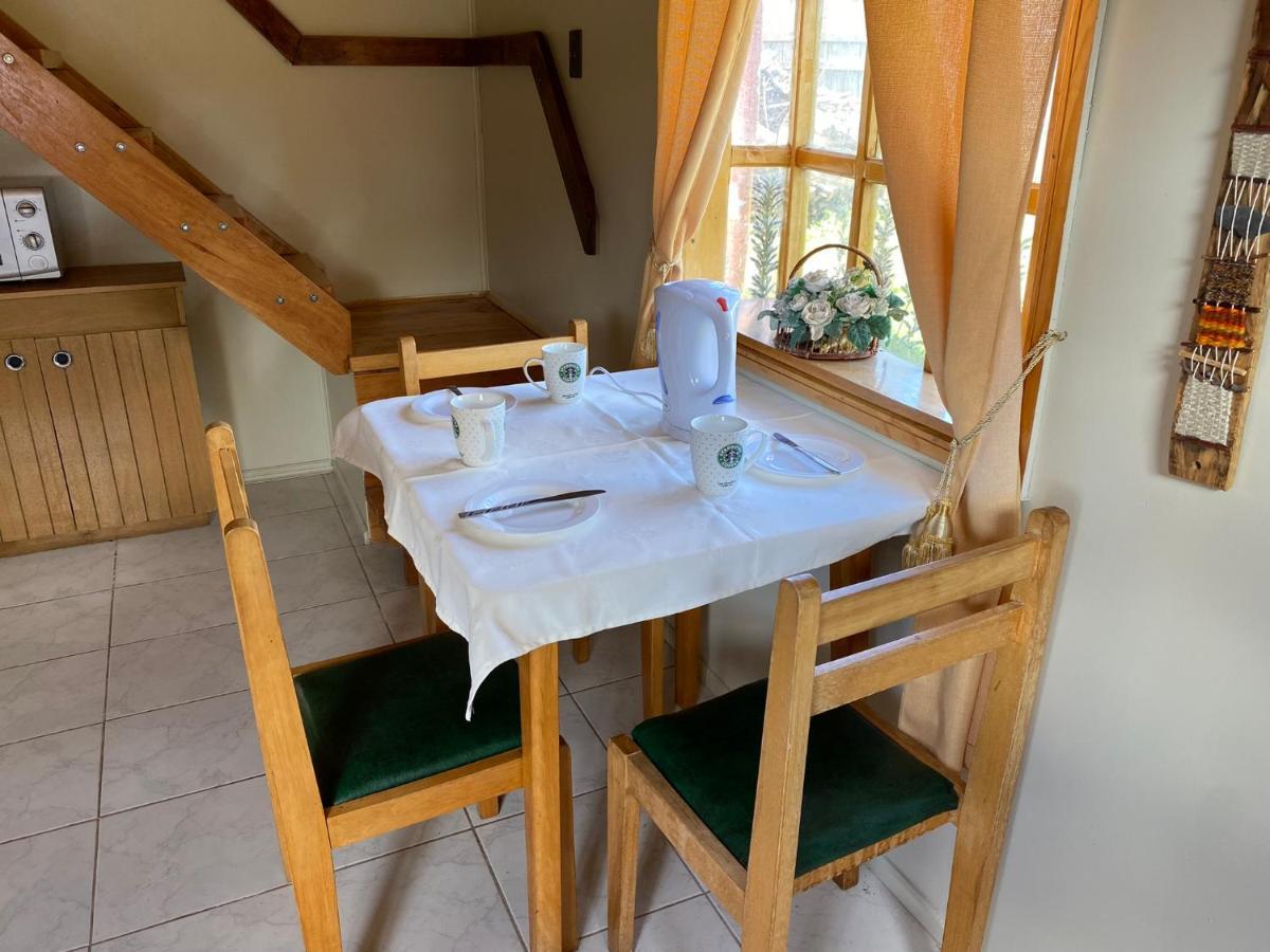 Hostal Los Pioneros Puerto Natales Eksteriør bilde