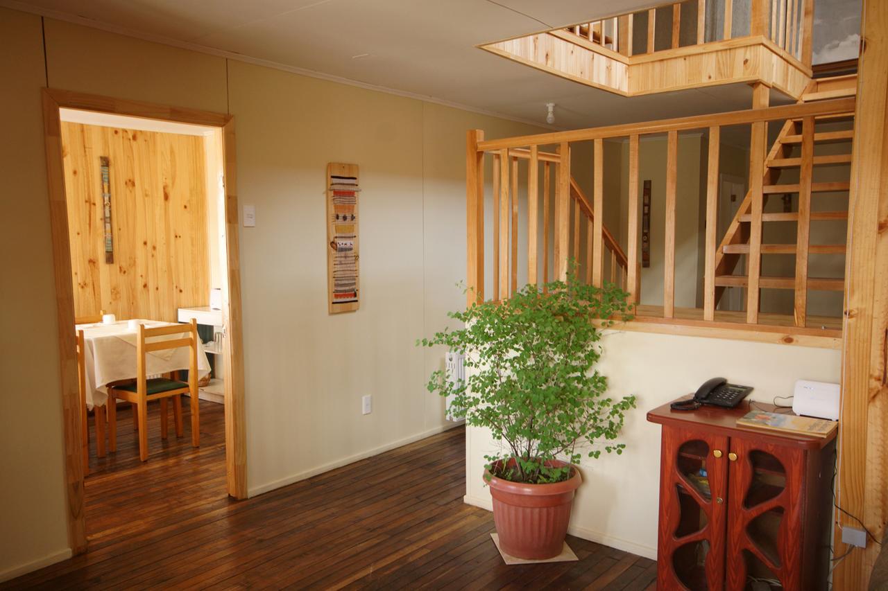 Hostal Los Pioneros Puerto Natales Eksteriør bilde