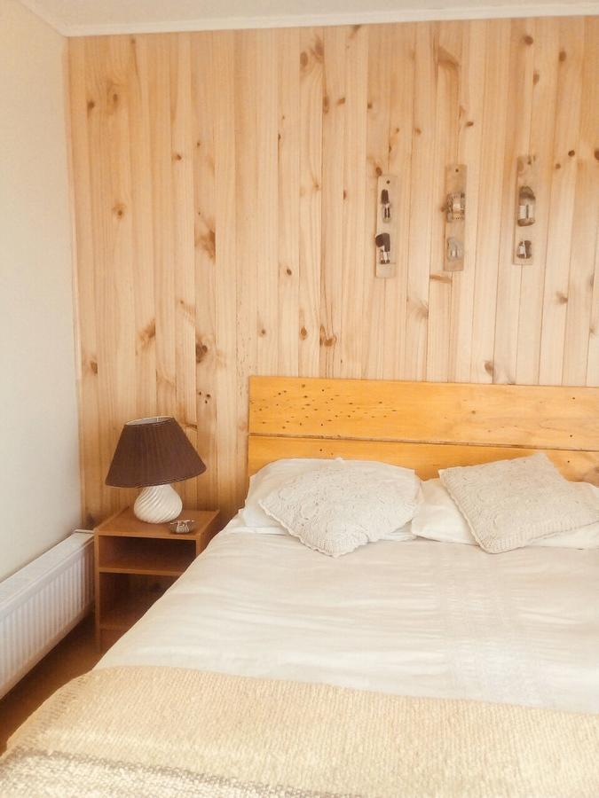 Hostal Los Pioneros Puerto Natales Eksteriør bilde